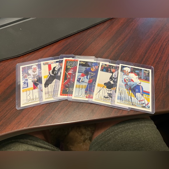 Other - Set of 6 Topps hockey cards 1994 1995